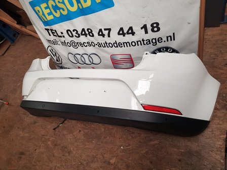 seat ibiza 6J achterbumper wit 3 deurs 4x pdc 6J3807421