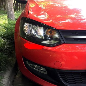 VW Golf 7 Wenkbrauwen boos kijker koplamp