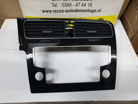 VW Golf 7 Dashboard Inleg Midden Navigatie 5G1819743D