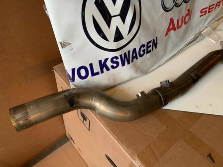 VW Tiguan Passat met katalysator 5Q0131701BQ