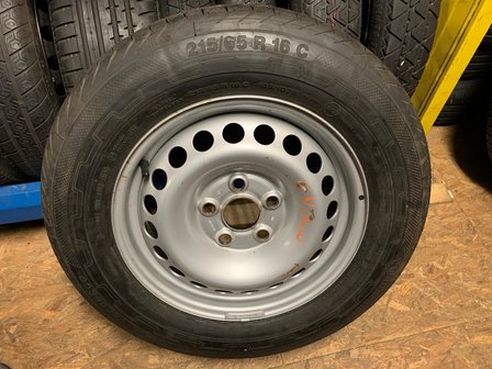 VW&nbsp;Transporter T5 T6 velg band Zomer 215/65/16&nbsp;7H0601027D