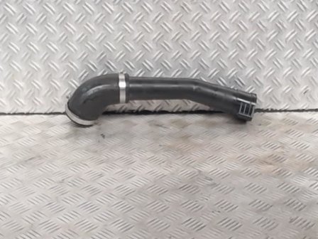 VW T5 2.0 TDi intercooler buis 04L145762BK 04L145822