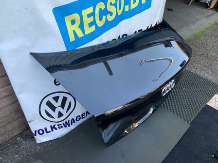 Audi A4 8K kofferklep Achterklep Zwart metallic 