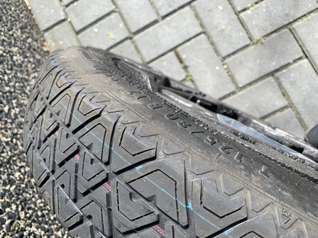 Volvo S80 Thuiskomer  met krik 17 inch 125/80/17 21708006191