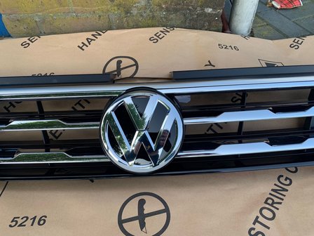 VW Tiguan 2018+ R-Line Grill chrome 5NN853651K 5NN853653