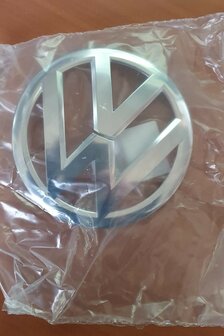 VW Golf 7 Logo Chrome Grille 5G0853601