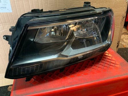 VW Tiguan 2016+  Koplamp links orgineel 5NB941005B