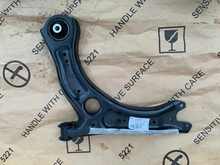 Audi A1 Polo 2G Seat ibiza 6F links voor draagarm 2Q0407151B