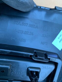 Audi A1 sierlijst rechts rooster 82A807672D 82A807882A