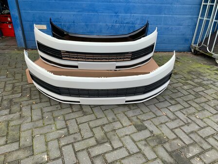 VW Transporter T6 Voorbumper wit orgineel