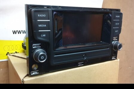 VW Golf 7 Tiguan Radio Composition Color 5G0035869D