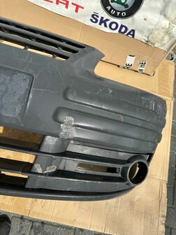 VW Caddy 3  2004 2010  voorbumper bumper 2k0807217