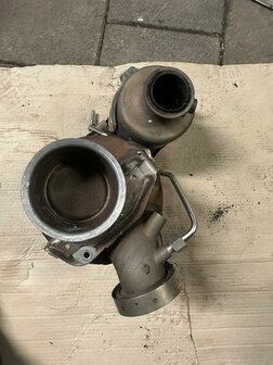 VW caddy 2.0 tdi Roetfilter met katalysator 04L131765AF