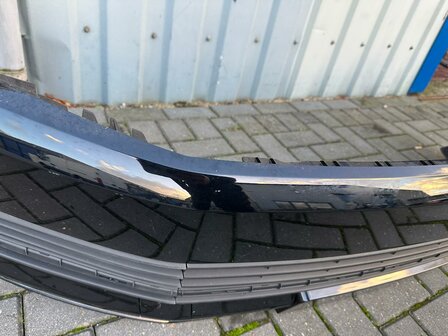 VW Transporter T6 Voorbumper zwart metallic 7E5807221D