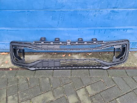 VW UP 16+ Voorbumper luchtgrill onder bumperlijst 1S0853677F 9B9