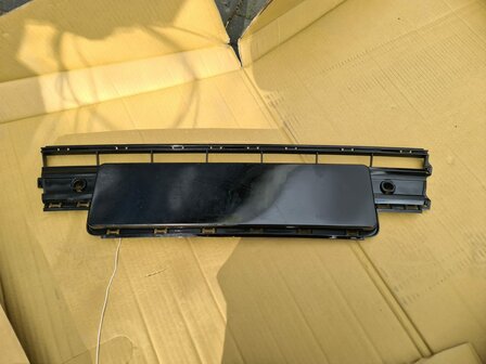 VW Transporter T6 Bumperrooster 7LA853678B