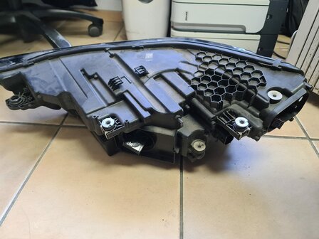 Audi E-Tron Koplamp rechts 4KE941040