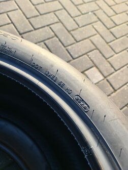 2x Hankook zomer banden Nieuw dot 2024 235/50/20&nbsp;100T