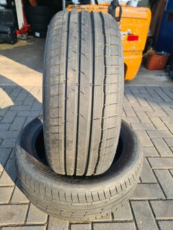 2x Hankook zomer banden Nieuw dot 2024 235/50/20&nbsp;100T