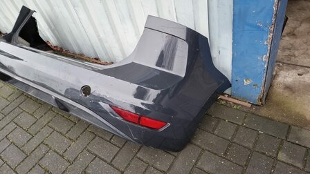 VW Touran 5T Achterbumper Urano grey