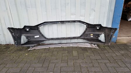 Audi E-tron Voorbumper 4KE807437