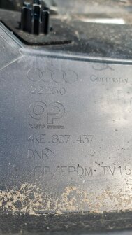 Audi E-tron Voorbumper 4KE807437