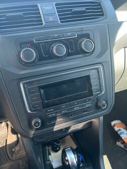VW Caddy radio navigatie Media carplay DAB 5C0035680G 