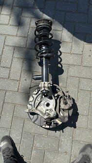 VW Tiguan Veerpoot Links Voor Compleet 5Q0407257A