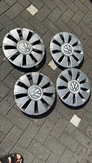 VW Up Wieldoppenset 14 inch