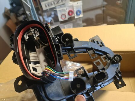 Volkswagen T-Roc Mistlamp Links nieuw imitatie 2GA941055