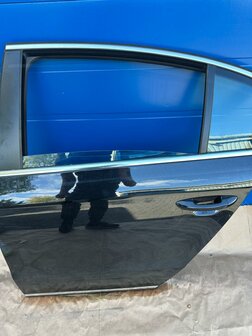 VW Passat B7 Portier Deur Rechts achter zwart metallic LC9X