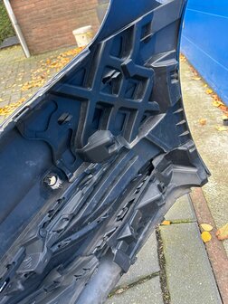 VW Golf 7,5 Voorbumper 4x PDC donker blauw 5G0807221FL