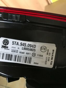 Touran 5TA Klep Achterlicht Rechts 5TA945094 5TA945094D