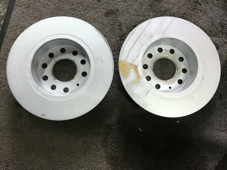 Golf 7 8V nieuw origineel achter remschijven remschijf