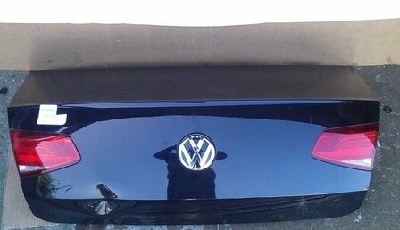 Achterklep Passat b8 2014 Sedan koffer klep lc9x zwart