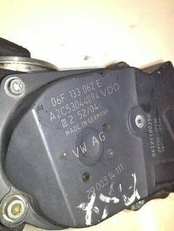 gasklep, gasklephuis, smoorklep, regelaar, 06F133062E