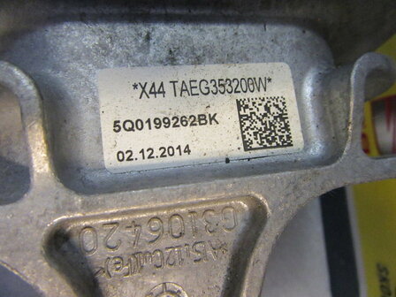 Golf 7 Passat Motorsteun A3 5Q0199262BK 5Q0199262DD