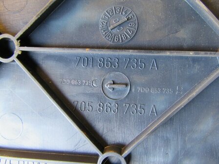 T4 vloer stap links 701863735A 705863735A