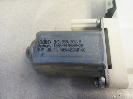 A8 Sharan Ruit motor raammotor 8K0959802B