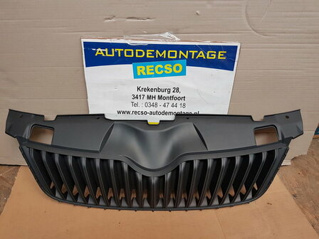 Geschikt voor Fabia 5J Grill