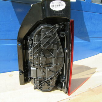 T6 Transporter Achterlicht Links 7E0945095AD K R AA