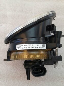 Crafter Amarok halogeenmistlamp mistlamp Rechts 2H0941700A