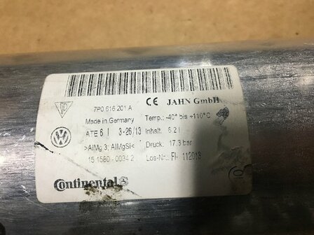 Porsche Cayenne Touareg Luchtketel 7P0616201A