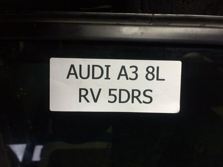 A3 8L 5 drs Ruitmechaniek bediening rechts Voor met ruit