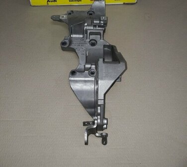 STEUN VOOR DYNAMO EN AIRCO-POMP 03L903139Q