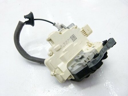 A3 8V Portierslot rechts achter 4G0839016B