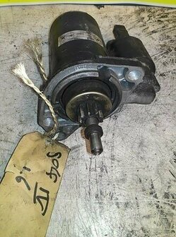 Startmotor starter VAG 1.6 1.8 2.0 Benzine Valeo 12V - 0.9kW