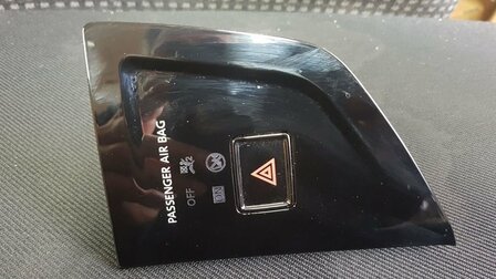 Polo 2G Gevarenlichtschakelaar 2G1919225