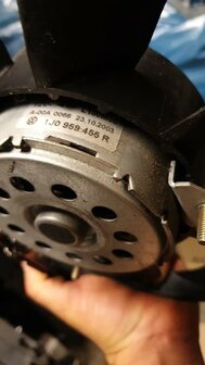 Koelluchtventilator 1J0959455R