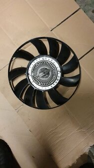 Radiateurventilator 059121350H